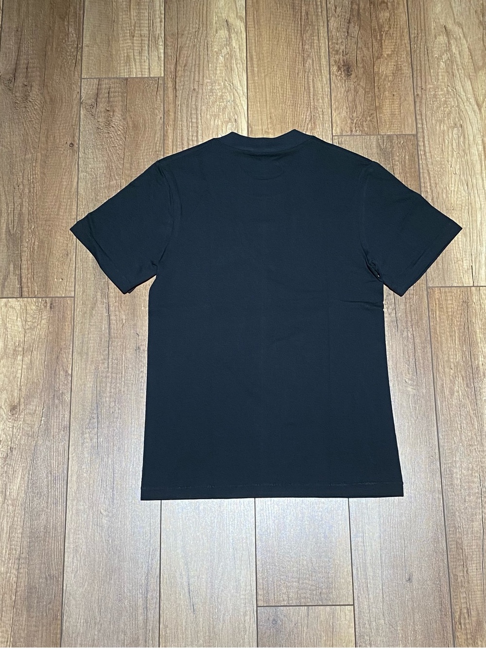 A Bathing Ape BAPE Black Tee Shirt Purple Camo Ape Logo Mens Size S - Picture 5 of 9